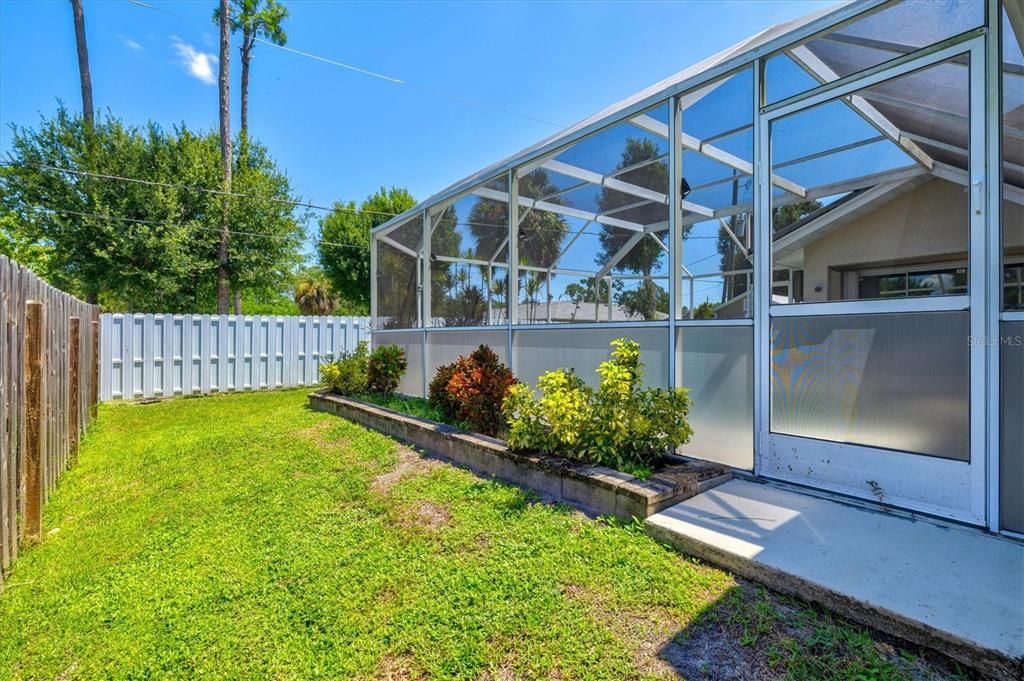 合同活跃: $395,000 (3 贝兹, 2 浴室, 2066 平方英尺)