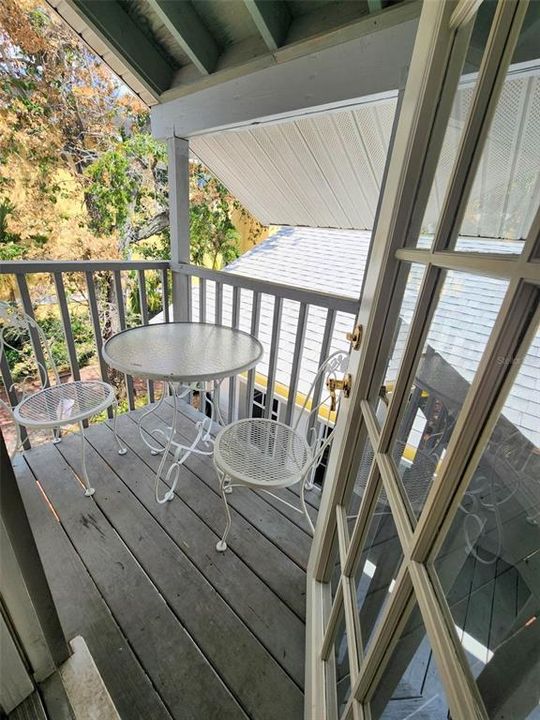 待售: $600,000 (2 贝兹, 0 浴室, 1127 平方英尺)