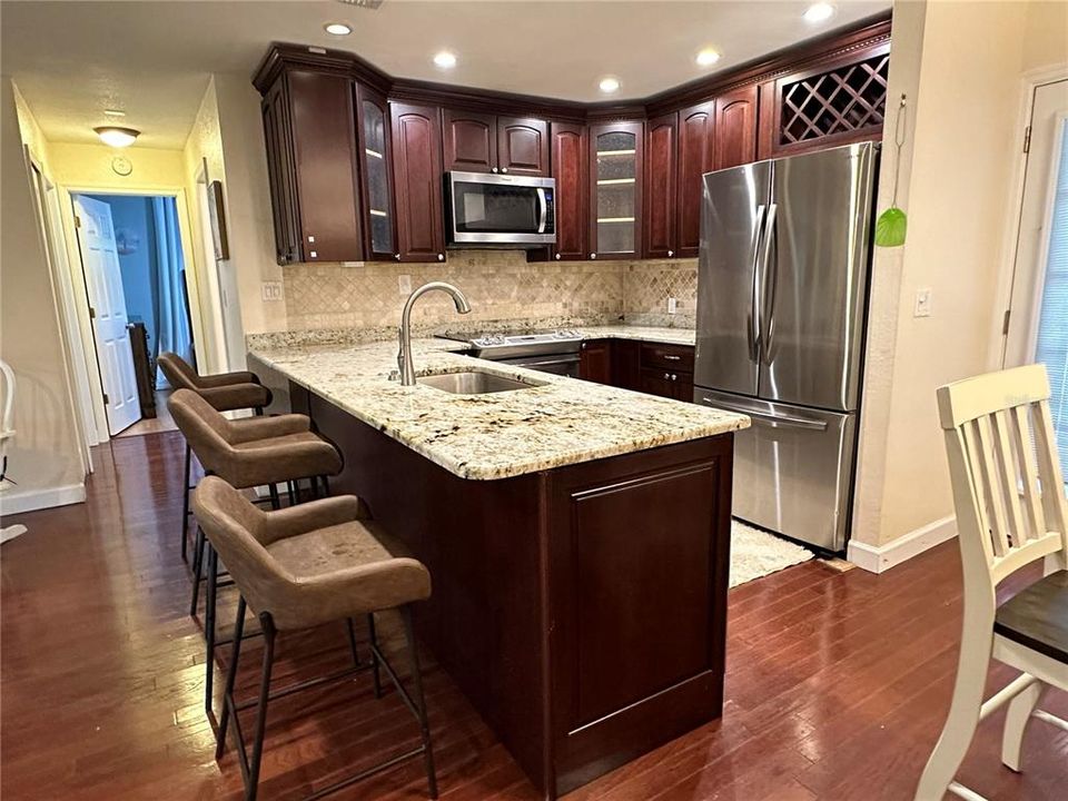 For Rent: $5,000 (4 beds, 2 baths, 1383 Square Feet)