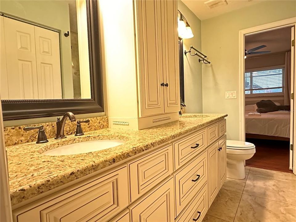 For Rent: $5,000 (4 beds, 2 baths, 1383 Square Feet)