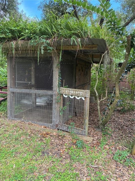 For Sale: $329,499 (3 beds, 2 baths, 1868 Square Feet)