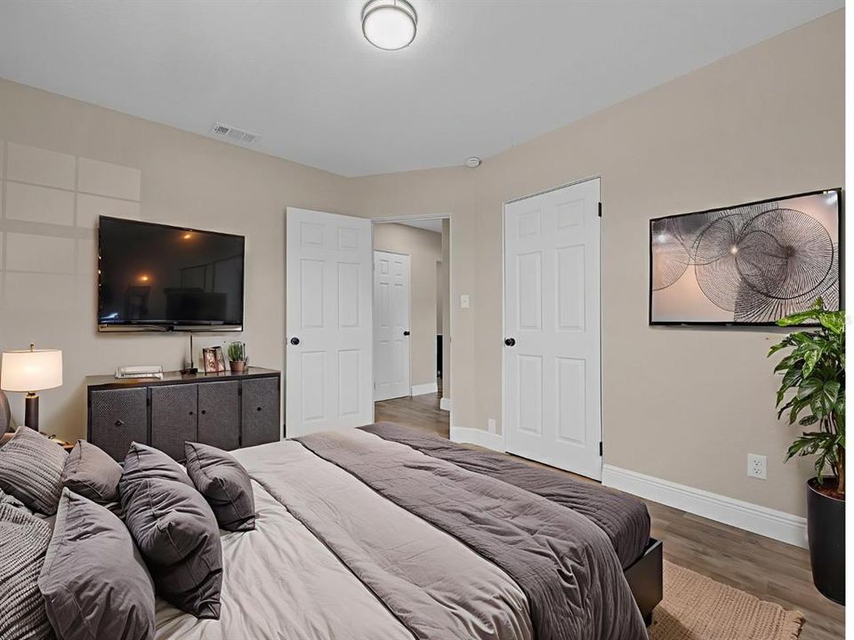 На продажу: $229,500 (3 спален, 1 ванн, 1183 Квадратных фут)