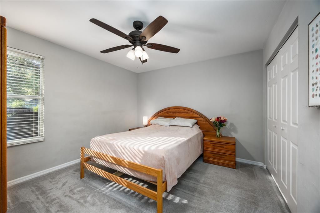 Active With Contract: $330,000 (4 beds, 2 baths, 1556 Square Feet)