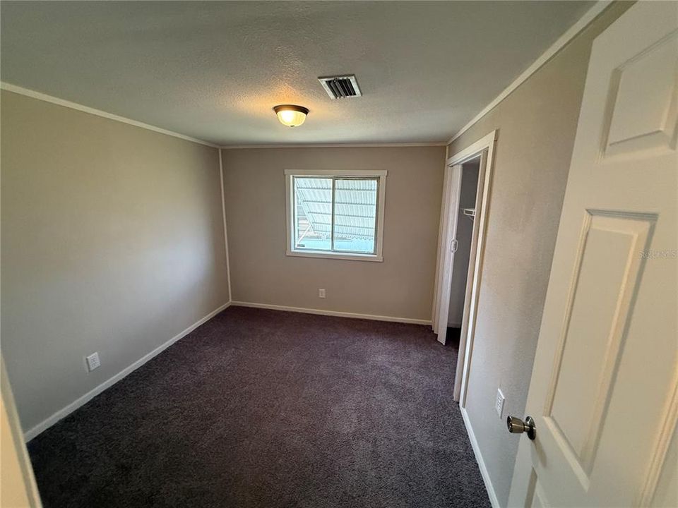 合同活跃: $129,900 (2 贝兹, 2 浴室, 960 平方英尺)