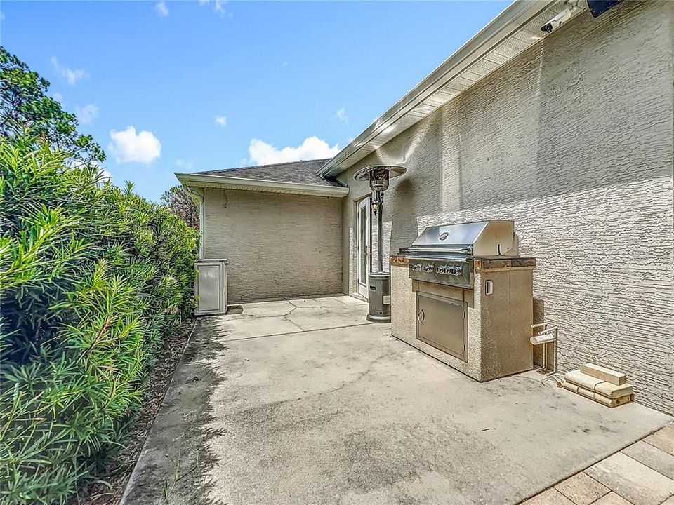 待售: $830,000 (3 贝兹, 3 浴室, 3253 平方英尺)