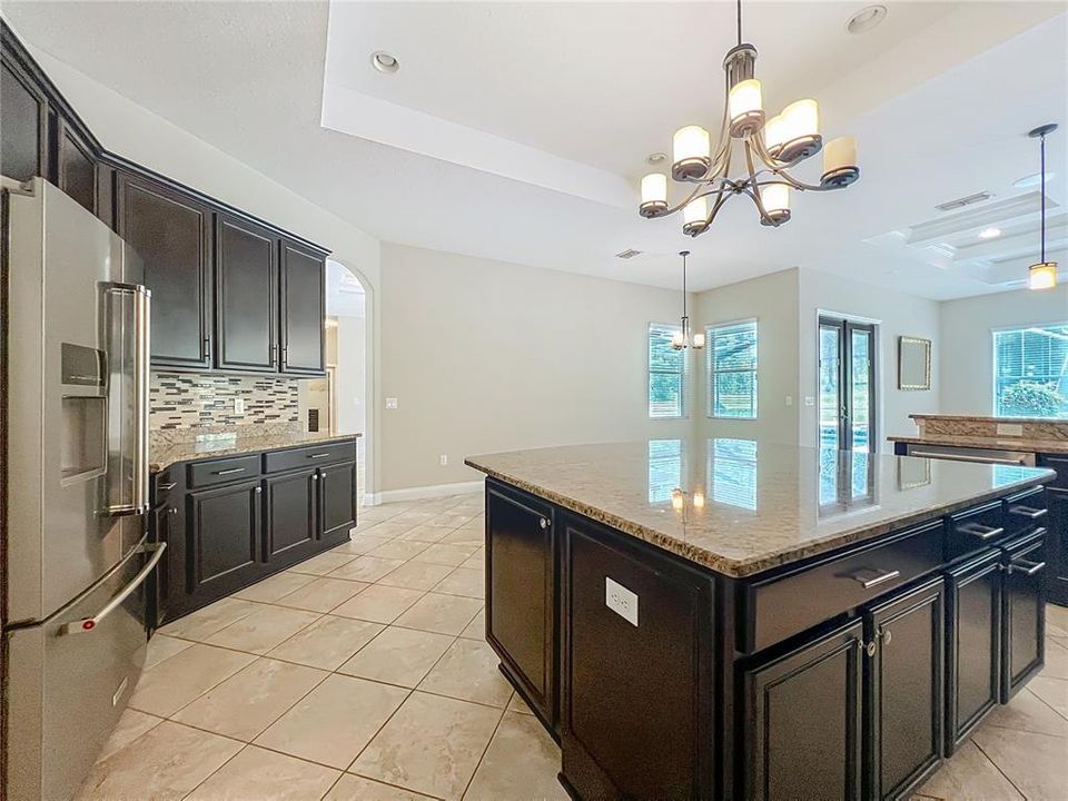 待售: $830,000 (3 贝兹, 3 浴室, 3253 平方英尺)