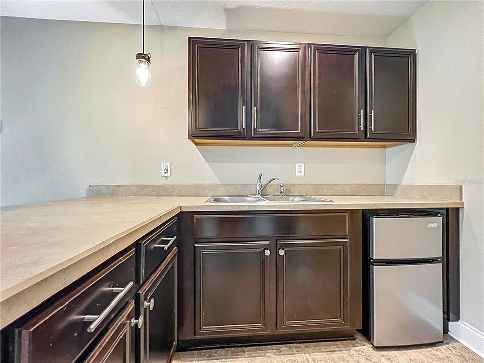 待售: $830,000 (3 贝兹, 3 浴室, 3253 平方英尺)