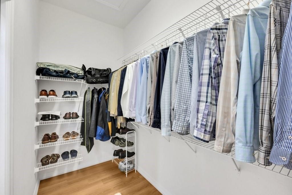 En Venta: $619,900 (3 camas, 2 baños, 2186 Pies cuadrados)