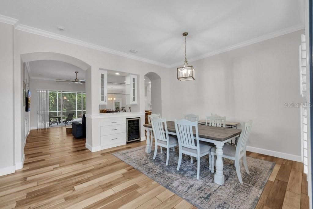 En Venta: $619,900 (3 camas, 2 baños, 2186 Pies cuadrados)