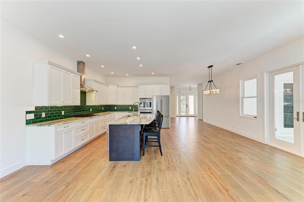 Active With Contract: $949,000 (4 beds, 3 baths, 2242 Square Feet)