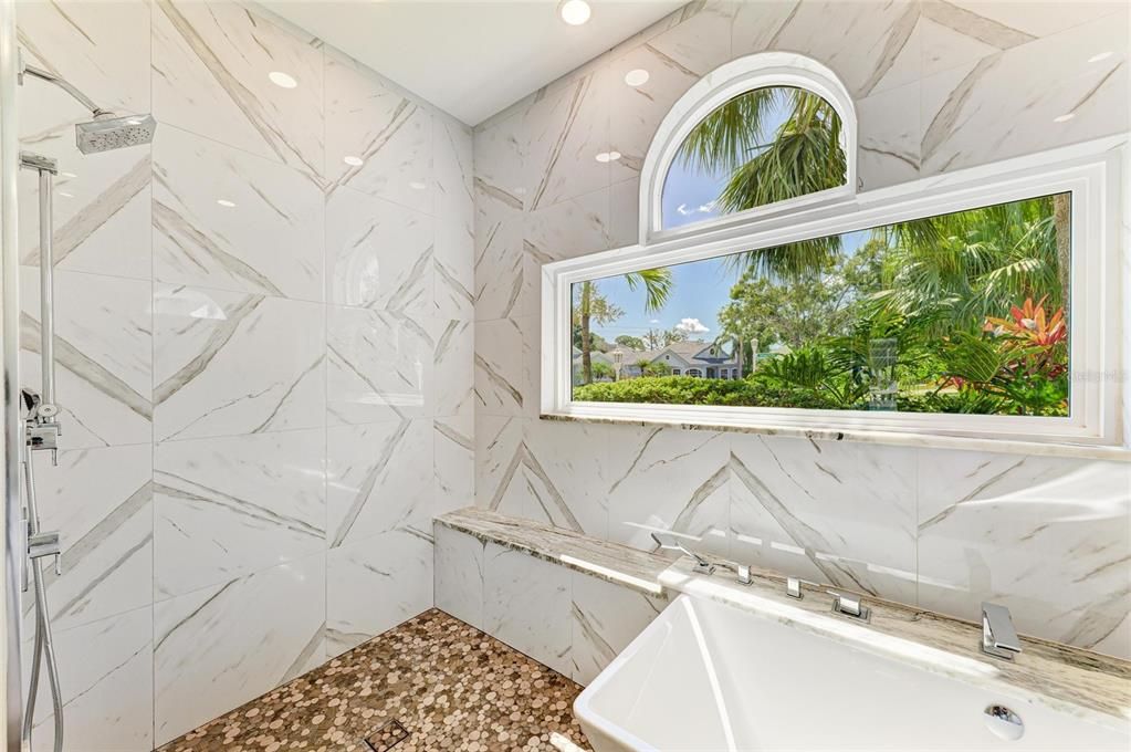 Active With Contract: $949,000 (4 beds, 3 baths, 2242 Square Feet)