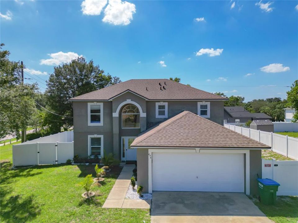 Recientemente alquilado: $2,495 (4 camas, 2 baños, 2142 Pies cuadrados)