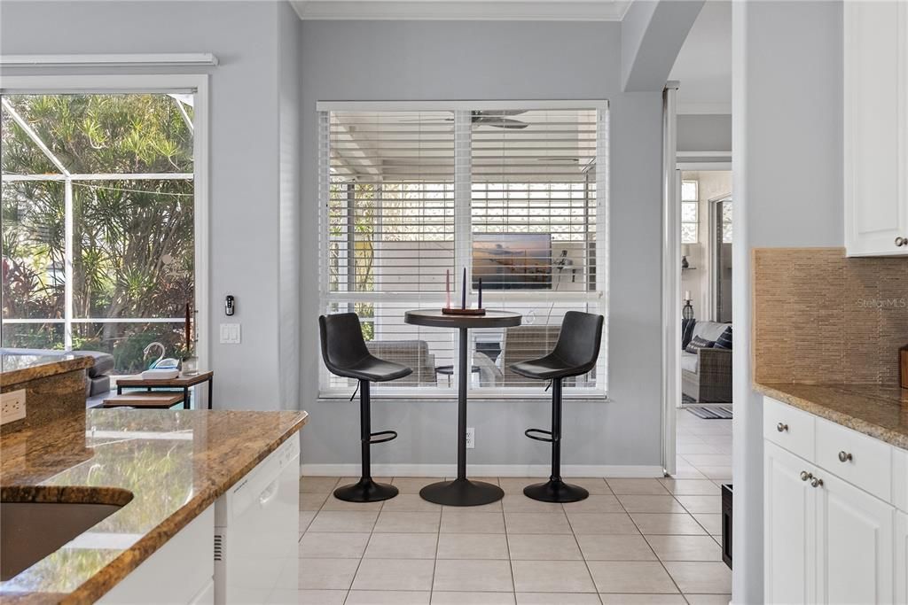 En Renta: $5,400 (4 camas, 3 baños, 2251 Pies cuadrados)