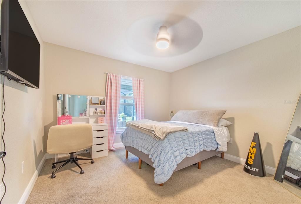 На продажу: $789,000 (3 спален, 2 ванн, 1839 Квадратных фут)