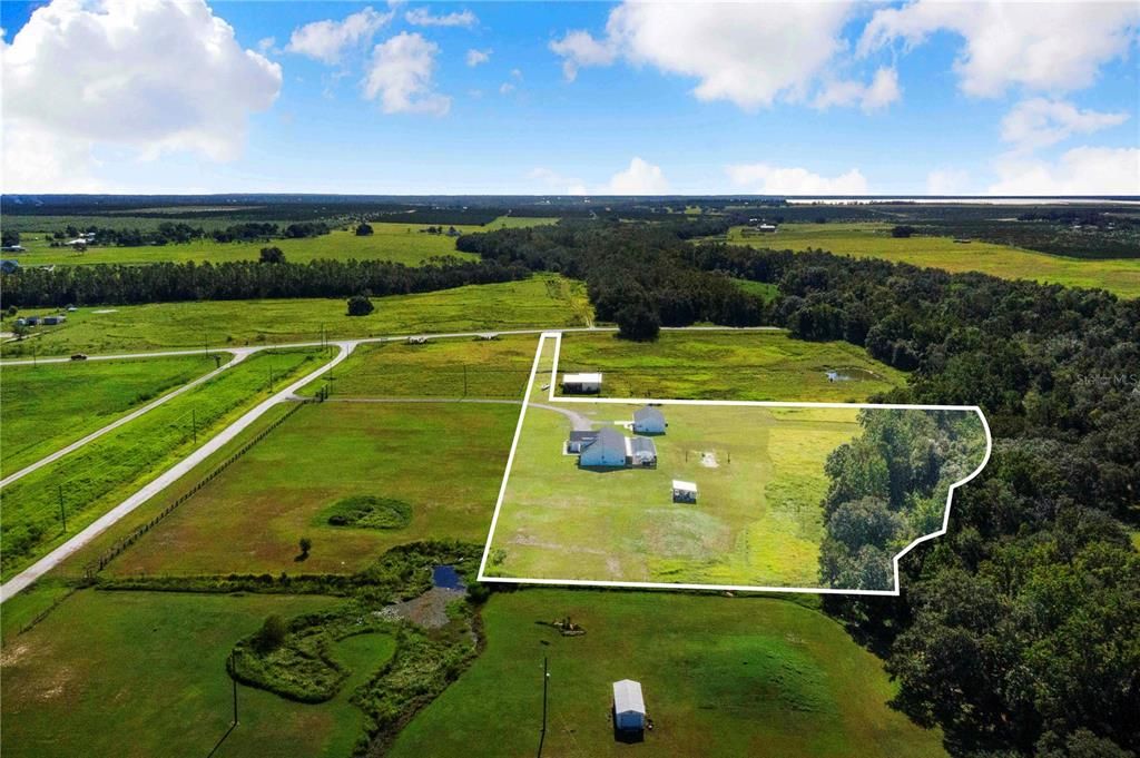 На продажу: $789,000 (3 спален, 2 ванн, 1839 Квадратных фут)