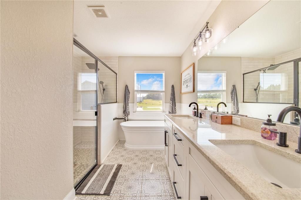 На продажу: $789,000 (3 спален, 2 ванн, 1839 Квадратных фут)