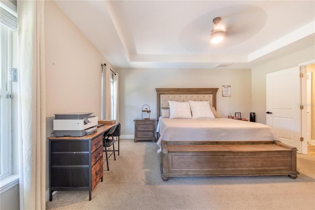 На продажу: $789,000 (3 спален, 2 ванн, 1839 Квадратных фут)