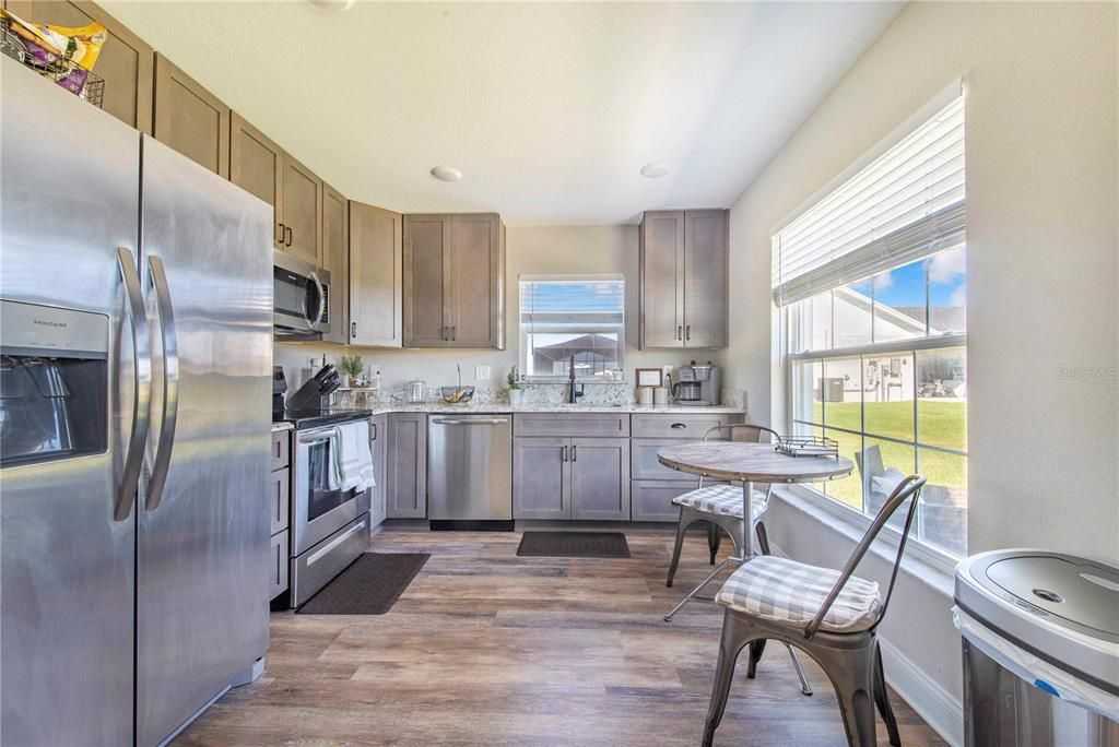 На продажу: $789,000 (3 спален, 2 ванн, 1839 Квадратных фут)