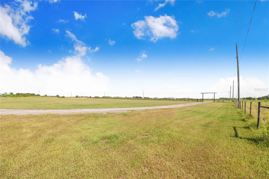 На продажу: $789,000 (3 спален, 2 ванн, 1839 Квадратных фут)