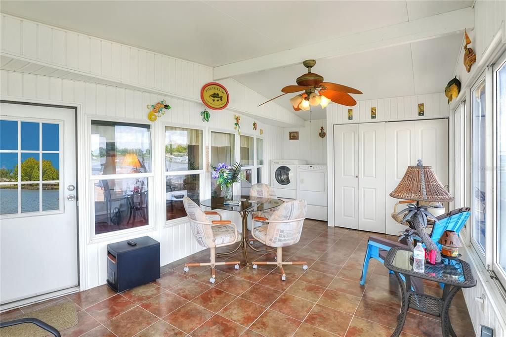 待售: $169,900 (2 贝兹, 2 浴室, 1322 平方英尺)