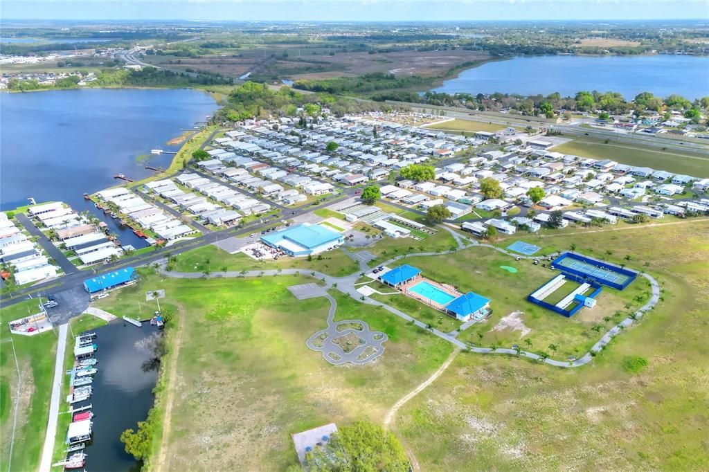 待售: $169,900 (2 贝兹, 2 浴室, 1322 平方英尺)