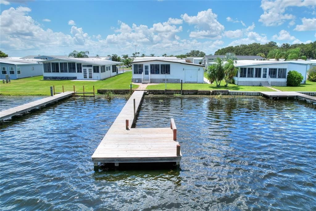 待售: $169,900 (2 贝兹, 2 浴室, 1322 平方英尺)