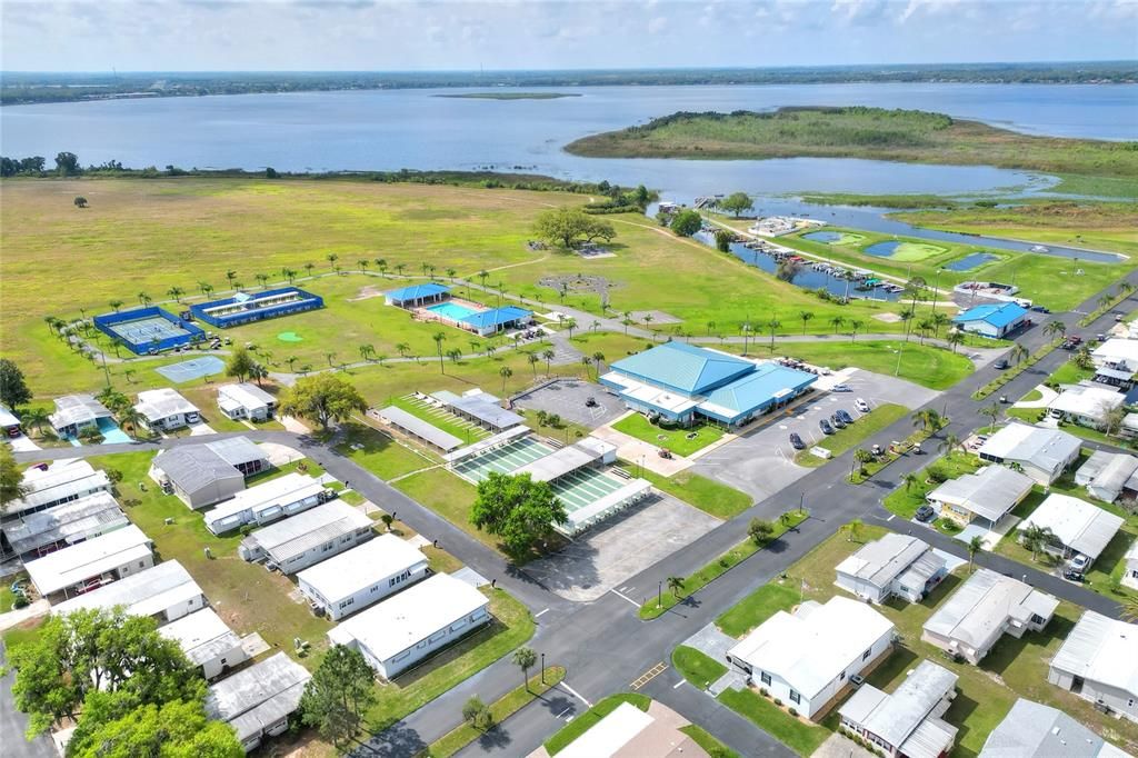 待售: $169,900 (2 贝兹, 2 浴室, 1322 平方英尺)