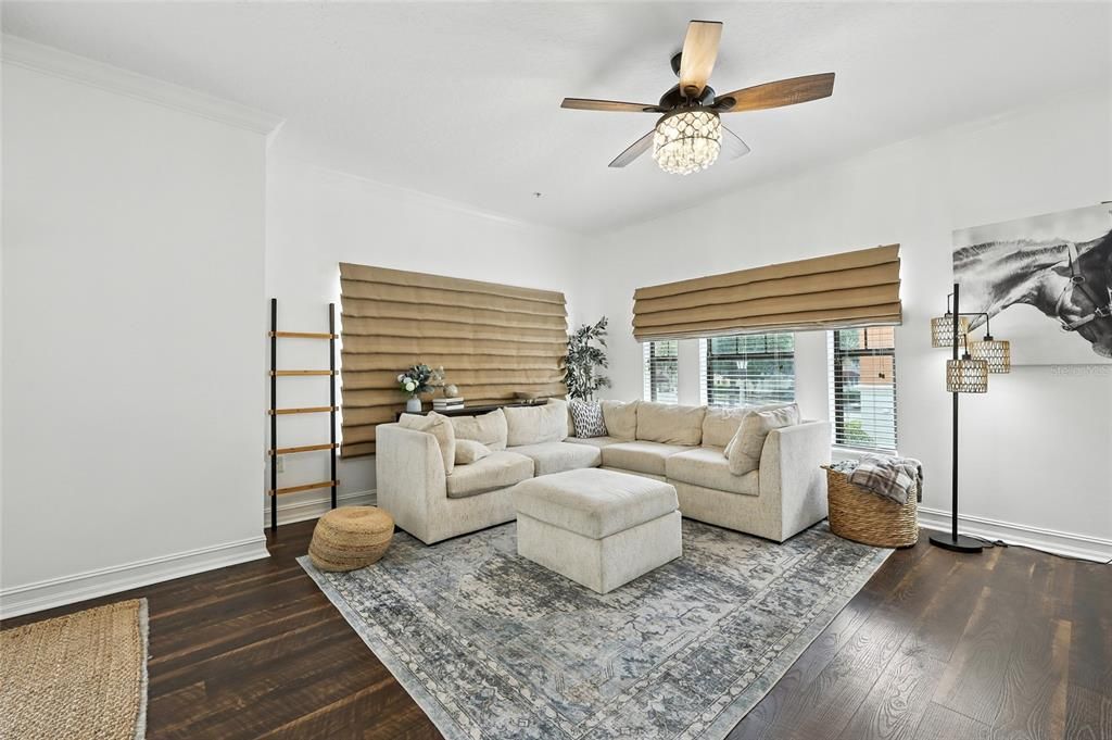 For Sale: $423,999 (4 beds, 3 baths, 2132 Square Feet)