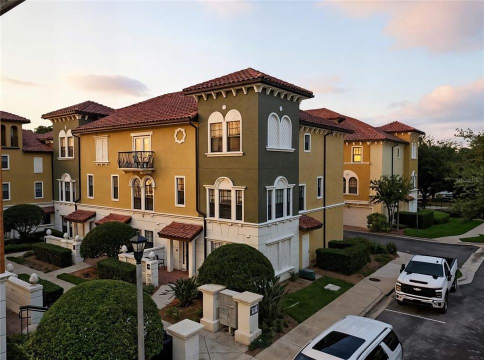 For Sale: $423,999 (4 beds, 3 baths, 2132 Square Feet)