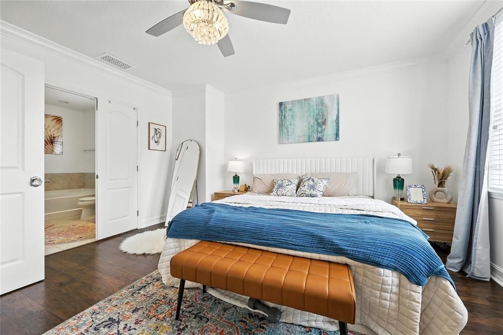 For Sale: $423,999 (4 beds, 3 baths, 2132 Square Feet)