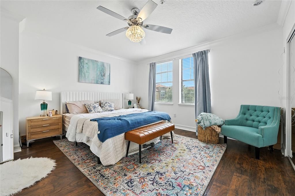 For Sale: $423,999 (4 beds, 3 baths, 2132 Square Feet)