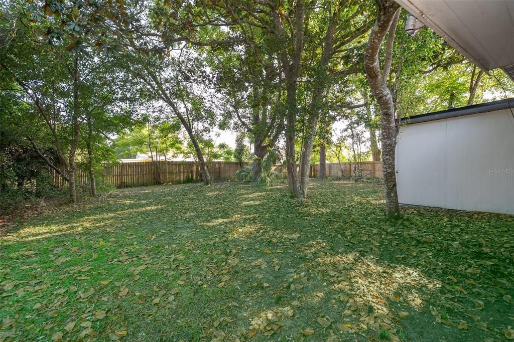 Active With Contract: $185,500 (2 beds, 2 baths, 1710 Square Feet)