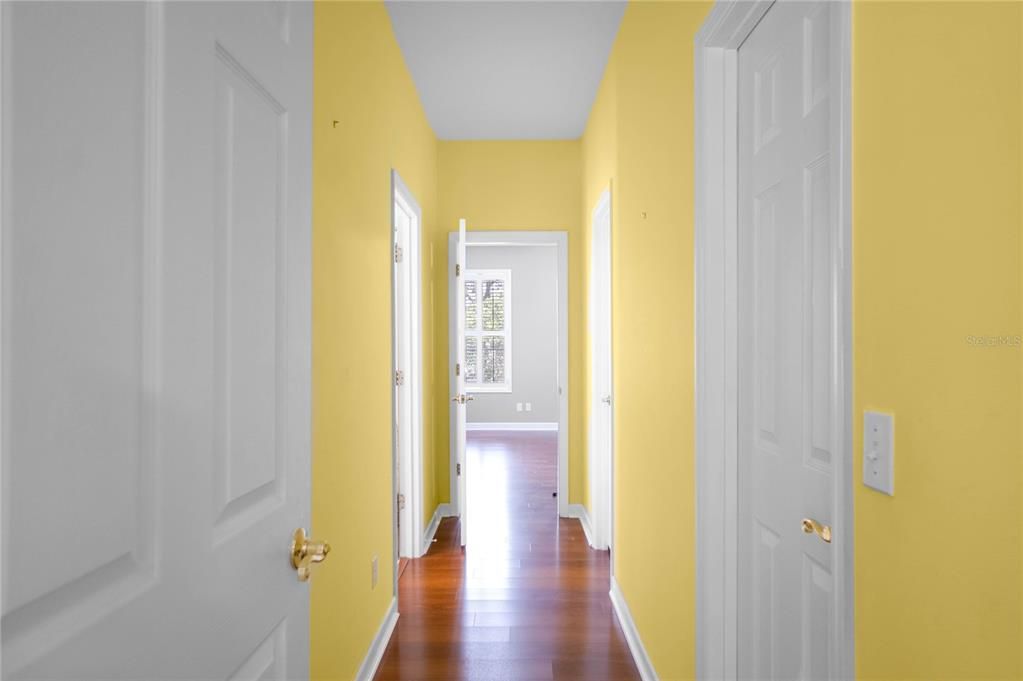 For Sale: $925,000 (7 beds, 4 baths, 5609 Square Feet)