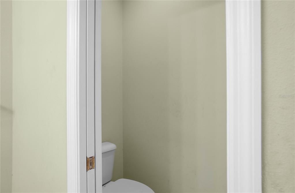 For Sale: $925,000 (7 beds, 4 baths, 5609 Square Feet)