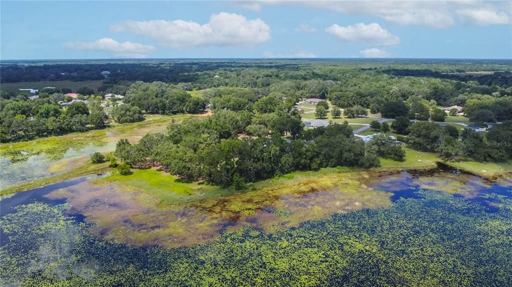 For Sale: $925,000 (7 beds, 4 baths, 5609 Square Feet)