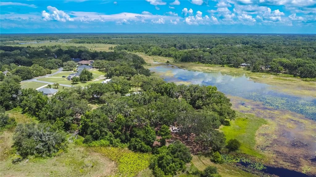 For Sale: $925,000 (7 beds, 4 baths, 5609 Square Feet)