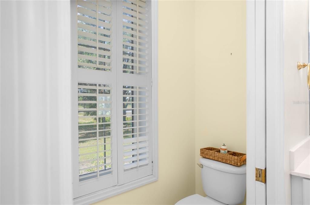 For Sale: $925,000 (7 beds, 4 baths, 5609 Square Feet)