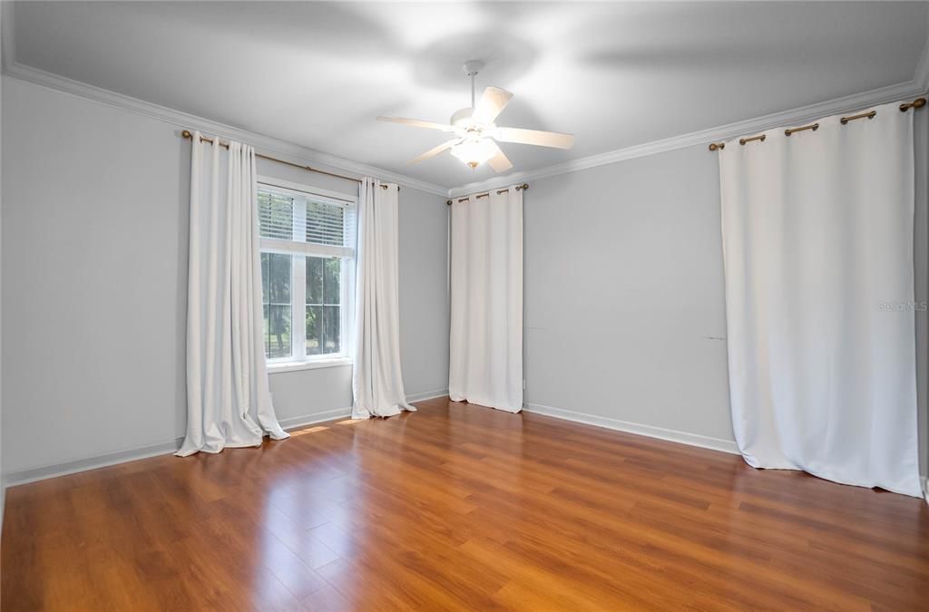 For Sale: $925,000 (7 beds, 4 baths, 5609 Square Feet)