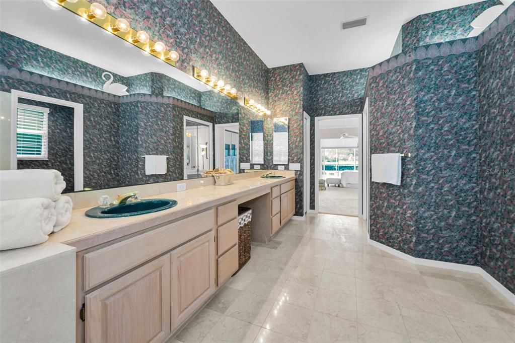 For Sale: $1,150,000 (5 beds, 3 baths, 3390 Square Feet)