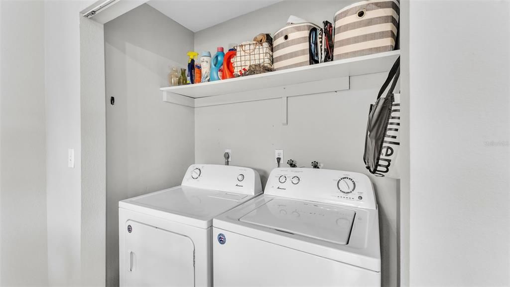 Active With Contract: $279,900 (3 beds, 2 baths, 1197 Square Feet)