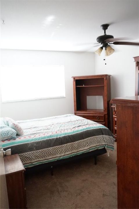 Activo con contrato: $1,500 (2 camas, 2 baños, 960 Pies cuadrados)