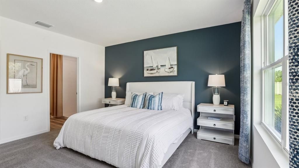 Activo con contrato: $349,990 (3 camas, 2 baños, 1560 Pies cuadrados)