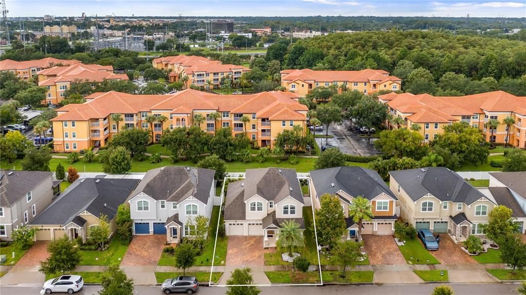 Active With Contract: $559,990 (3 beds, 2 baths, 2440 Square Feet)