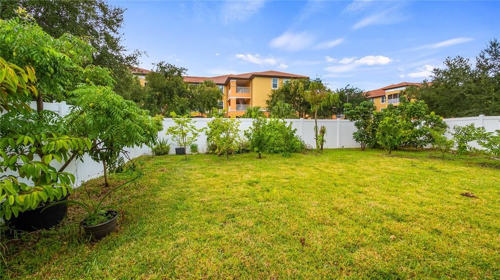 Active With Contract: $559,990 (3 beds, 2 baths, 2440 Square Feet)