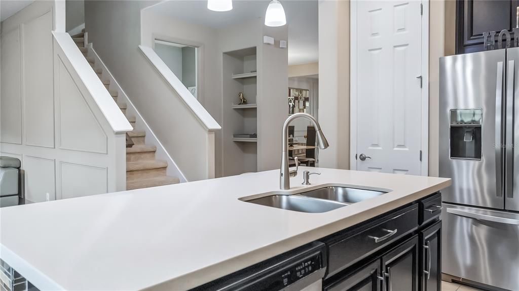 Active With Contract: $559,990 (3 beds, 2 baths, 2440 Square Feet)