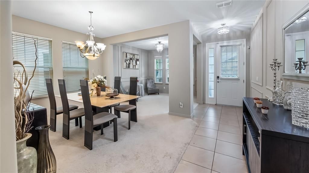 Active With Contract: $559,990 (3 beds, 2 baths, 2440 Square Feet)