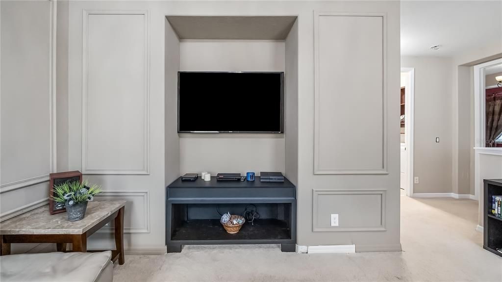 Active With Contract: $559,990 (3 beds, 2 baths, 2440 Square Feet)