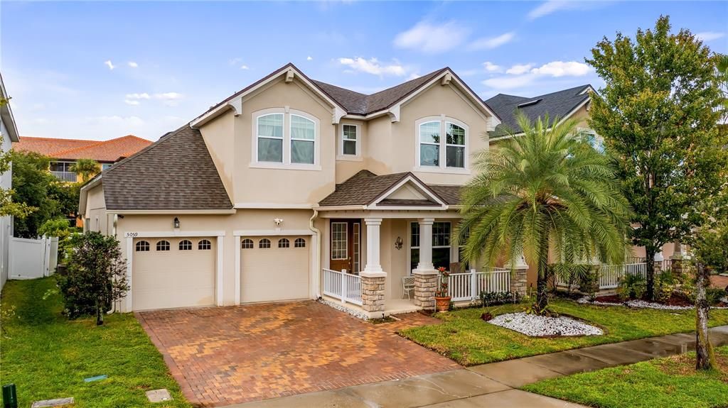 Active With Contract: $559,990 (3 beds, 2 baths, 2440 Square Feet)