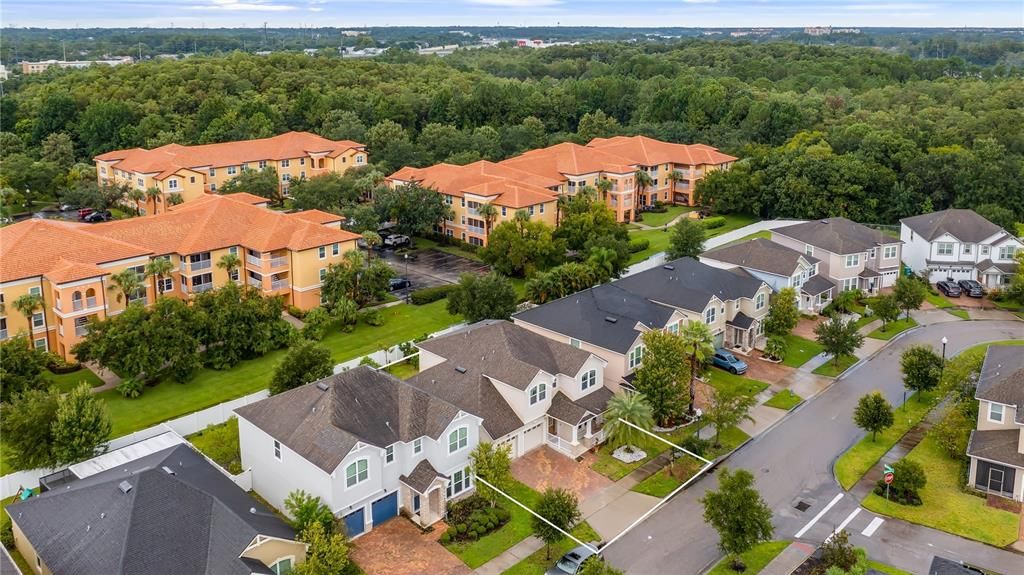 Active With Contract: $559,990 (3 beds, 2 baths, 2440 Square Feet)