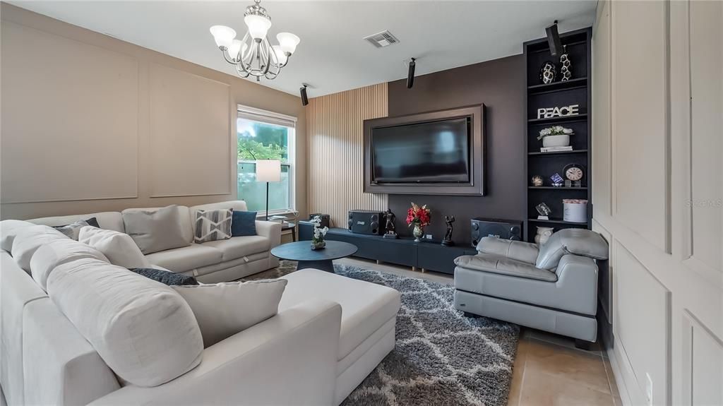 Active With Contract: $559,990 (3 beds, 2 baths, 2440 Square Feet)